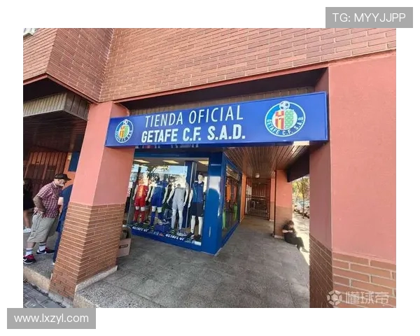 比利亚回忆当年选择七号球衣称若知引争议或改穿其他号码 比利亚回忆当年选择七号球衣称若知引争议或改穿其他号码